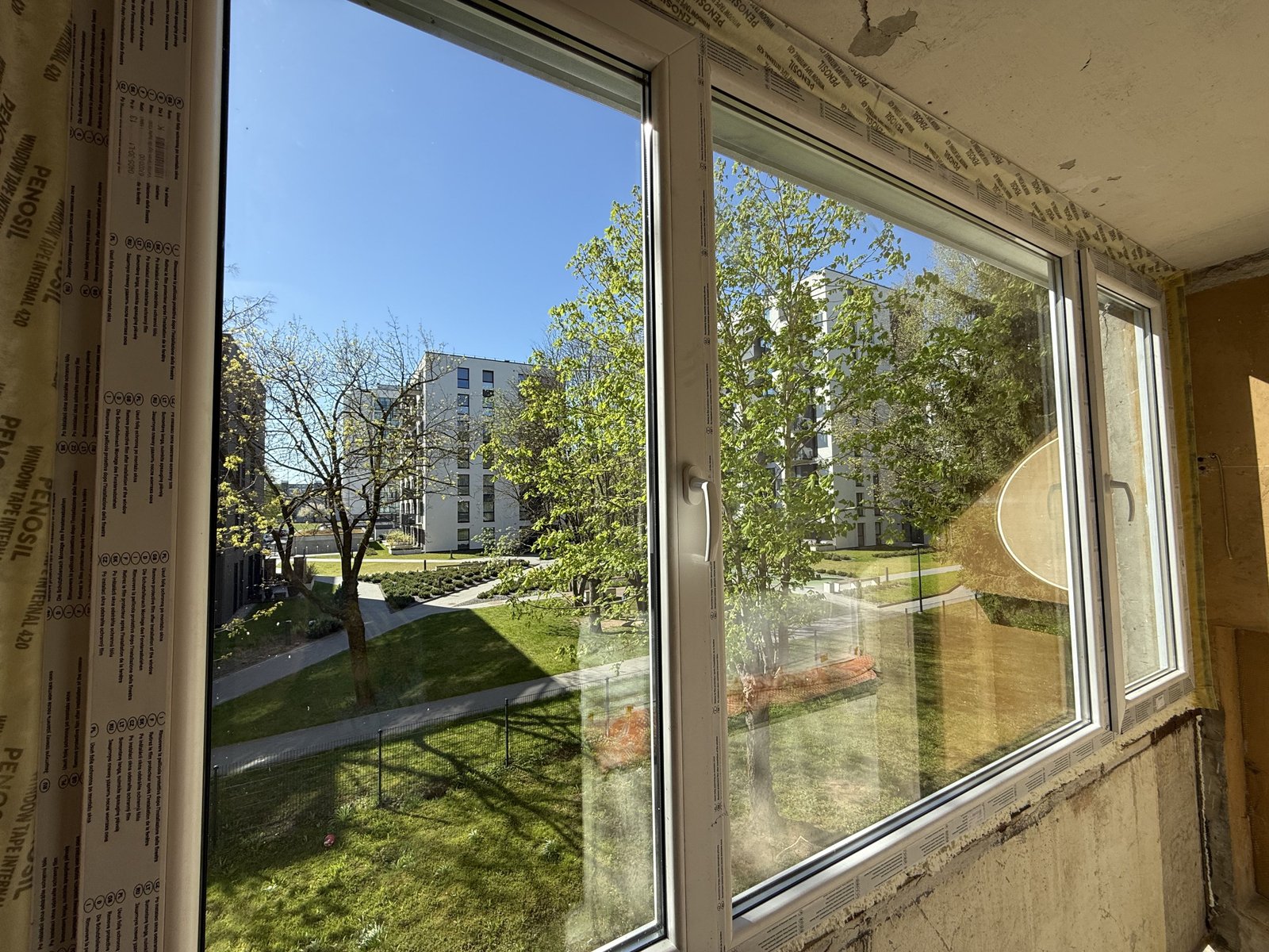 BALKONŲ STIKLINIMAS